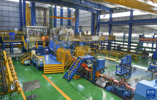 正威新疆新材料产业园年产25万吨低氧光亮铜杆连铸连轧生产线投产